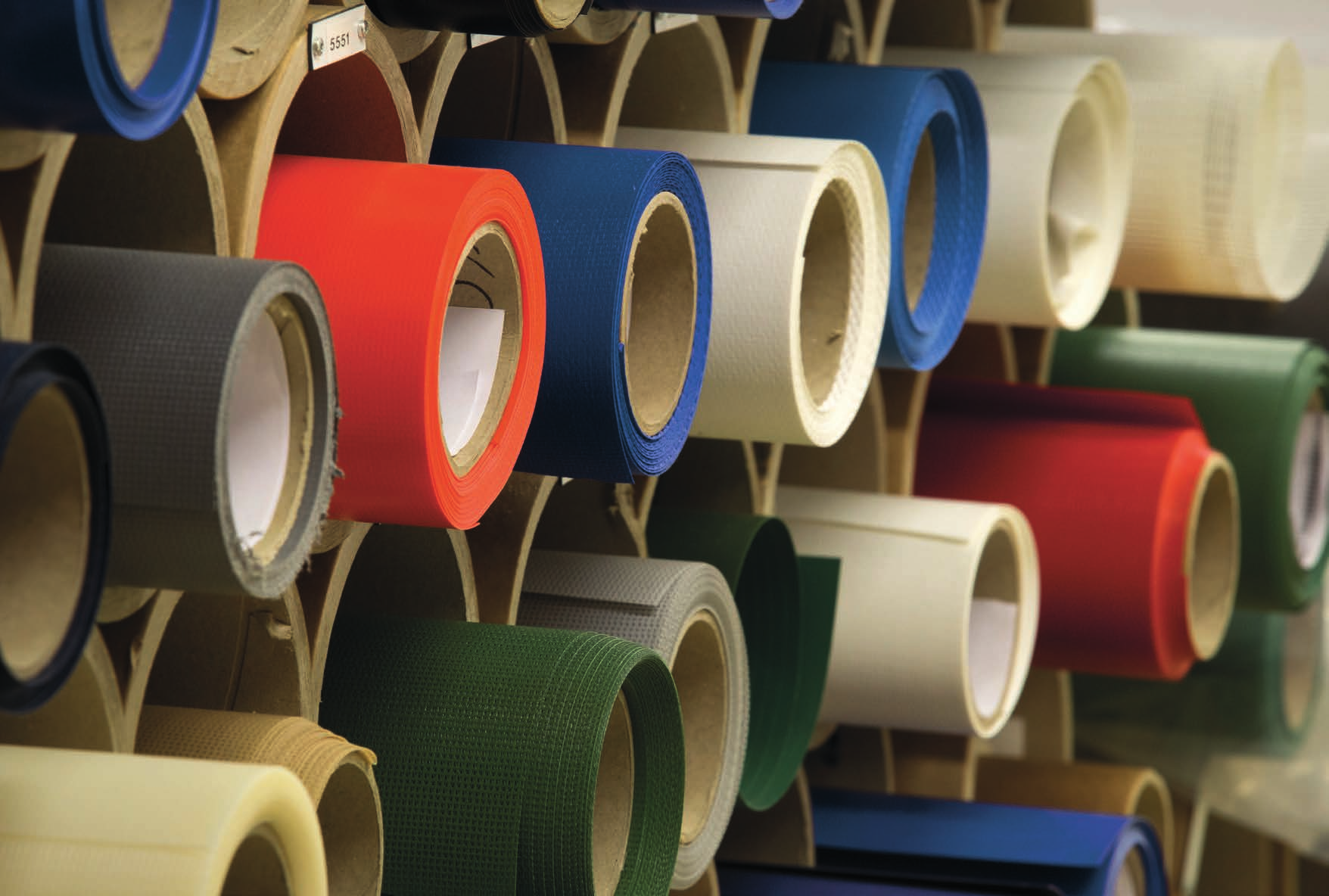 PVC-kankailla on monipuolisia ominaisuuksia.